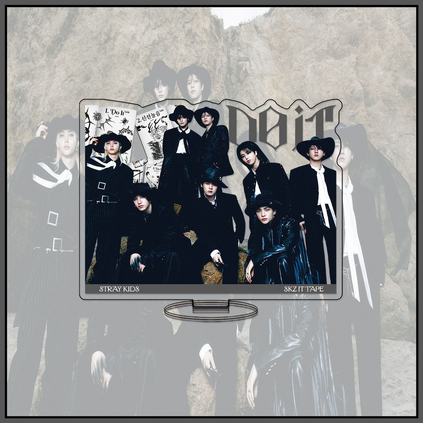 Stray Kids "DO IT" Acrylic Standee & Keychain Set – Double-Sided K-Pop Desk Decor